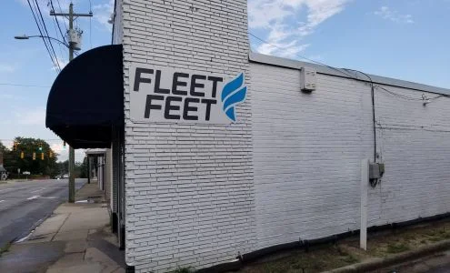 Fleet Feet Fayetteville business photo
