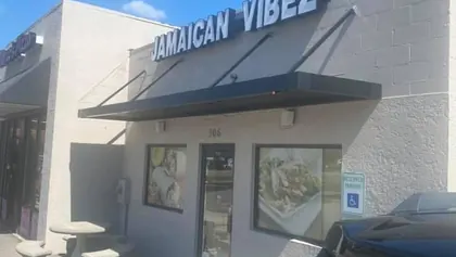 Jamaican Vibez( now open) place order on website for pick up, business photo 3