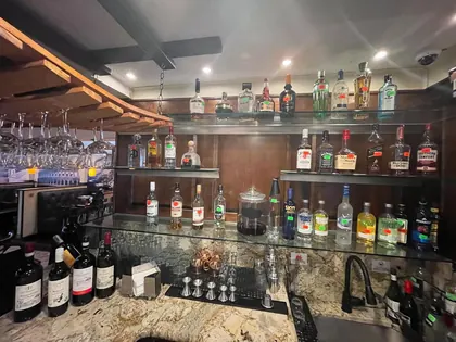 Little Italy Pizzeria and Restaurant, business photo 3
