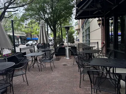 Pierro's Italian Bistro, business photo 3