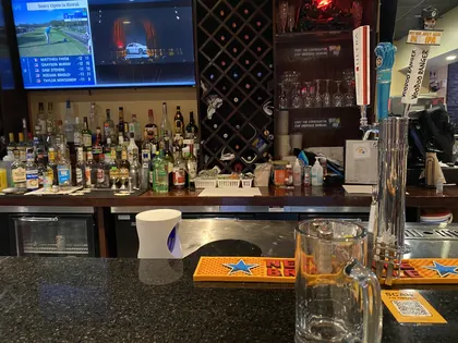 Super Wing Station, business photo 4